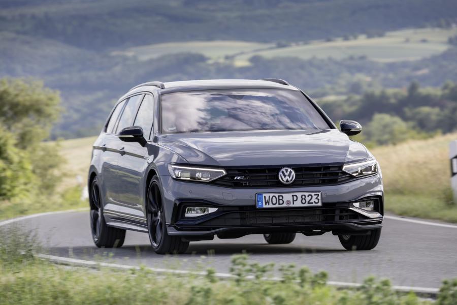  Volkswagen Passat Variant R-Line Edition (B8) 2019 года  (фото 20 из 31)